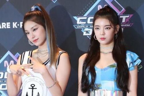 Sunmi, ITZY chiếm spotlight, dàn tân binh Kpop tự tin trước ống kính