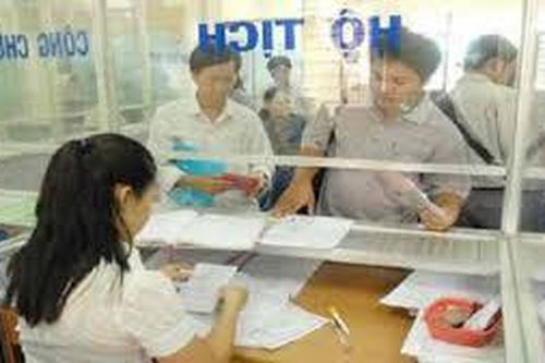 Đặt tên cho con có tên đệm nước ngoài có được không?