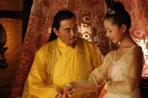 'Choáng' với thủ đoạn 'câu dẫn' của phi tần Trung Quốc để được 'thị tẩm'