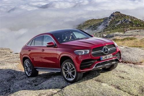 Những ưu điểm giúp Mercedes-Benz GLE Coupe 2020 có thể 'hạ gục' BMW X6