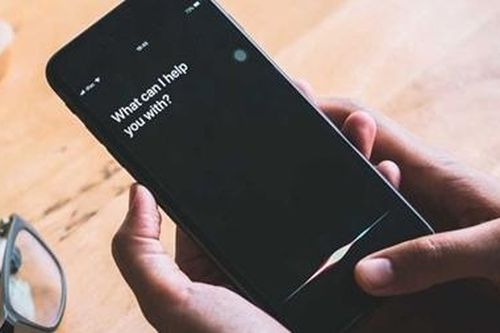 Dùng Siri để nghe lén, Apple phải lên tiếng xin lỗi người dùng