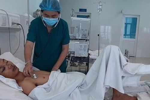 Cứu sống thanh niên bị vỡ gan đứt rời túi mật