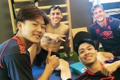 Công Phượng thân thiết với 'Messi Hàn' vừa gia nhập đội bóng Bỉ