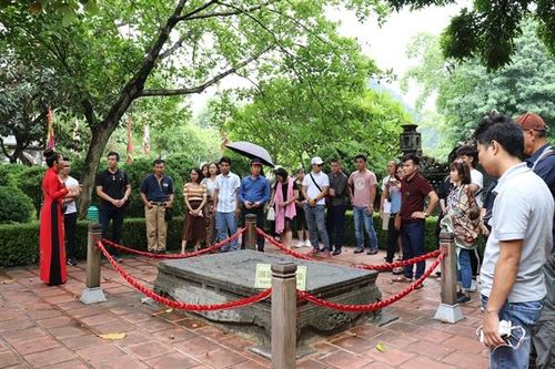 Du lịch vùng đồng bằng sông Hồng : Vẫn là 'điệp khúc' thiếu, yếu…