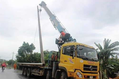 Bão số 4 làm một người chết, thiệt hại lớn về tài sản