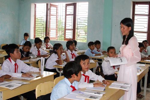 Trước thềm năm học mới: Cần địa phương quyết tâm vào cuộc