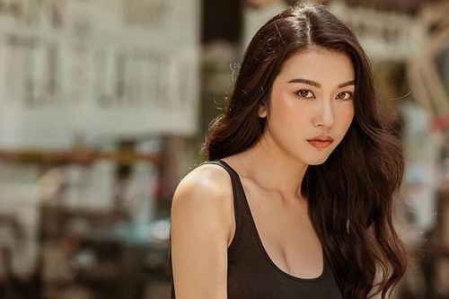 Á hậu Thúy Vân bất ngờ xác nhận thi Hoa hậu Hoàn vũ Việt Nam 2019