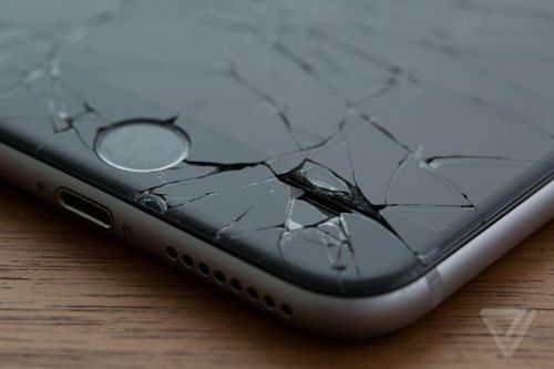 Apple cho phép các cửa hàng độc lập sửa iPhone