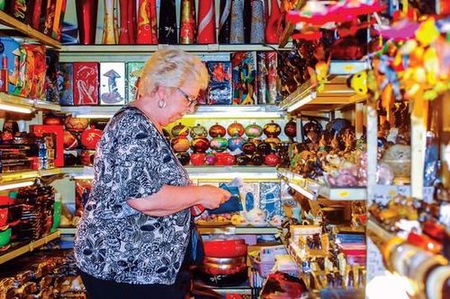 Đưa hộ kinh doanh vào Luật Doanh nghiệp