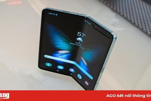 Galaxy Fold đã sẵn sàng để trở lại, đến tay người dùng đầu tháng 9