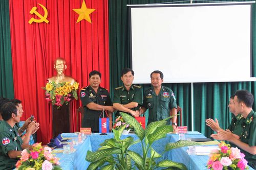 Đồn Biên phòng Ia Chiă hội đàm với 2 đơn vị bảo vệ biên giới Campuchia
