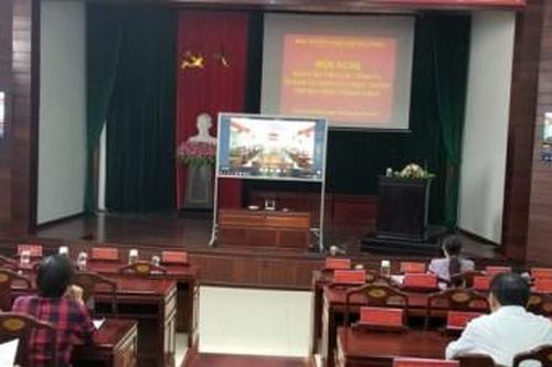 Chính trị - Xã hội Xây dựng Đảng Hội nghị báo cáo viên bằng hình thức trực tuyến
