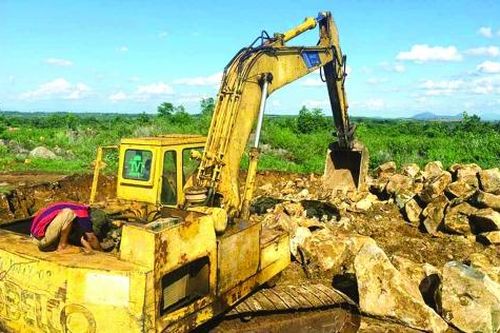 Cần lập lại trật tự khai thác khoáng sản
