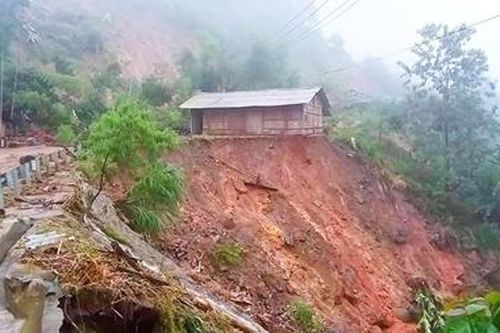 Công an các huyện miền núi chủ động phòng, chống bão số 4