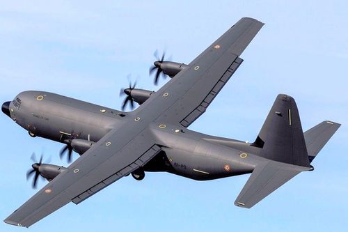 Vận tải cơ tiếp dầu MC-130J của Mỹ bất ngờ bay qua eo biển Đài Loan