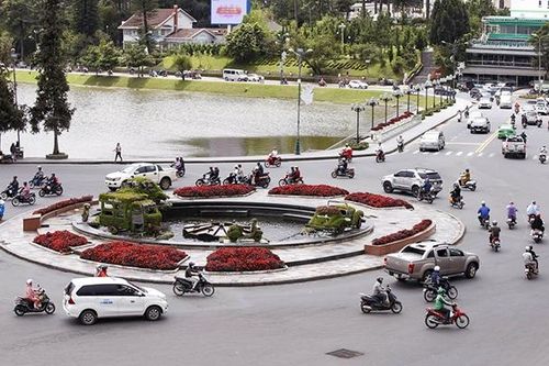 Phố núi Đà Lạt khá thông thoáng trong ngày đầu kỳ nghỉ lễ 2-9