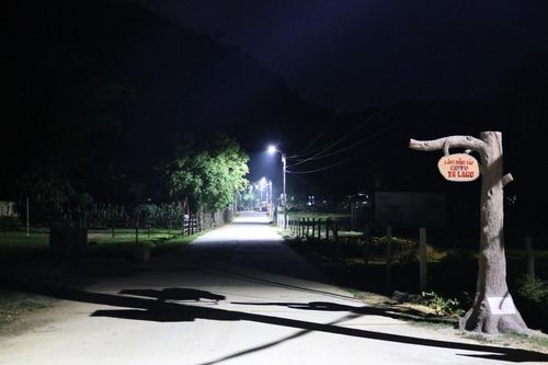 Chung tay thắp sáng Tà Lang