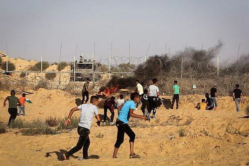 Hơn 50 người Palestine bị thương trong các vụ đụng độ tại Gaza