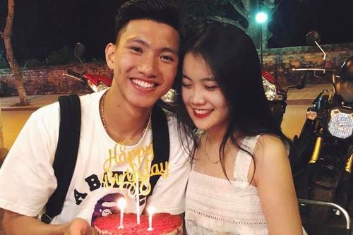 Đoàn Văn Hậu đi Hà Lan, bạn gái nóng bỏng có chịu kiếp yêu xa 1 năm?