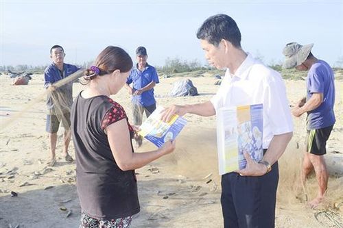Nỗ lực giảm sinh và nâng cao chất lượng dân số