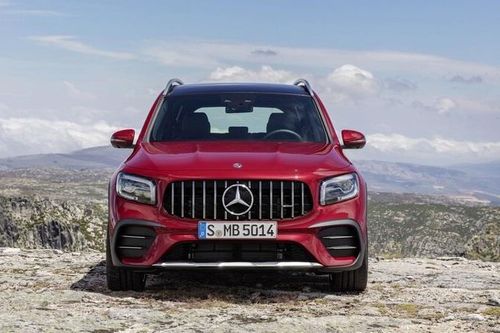 GLB 35 - chiếc SUV sang 7 chỗ thực dụng nhất của Mercedes-AMG