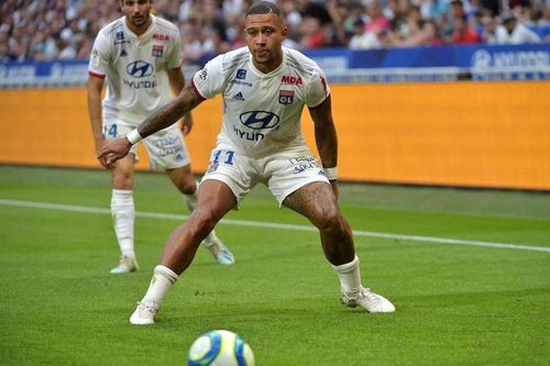 Memphis Depay ghi bàn…rời Lyon?