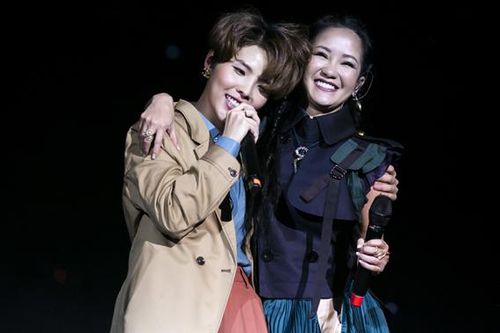 Đêm nhạc ấn tượng của Vũ Cát Tường - 'ca lạ' của showbiz Việt