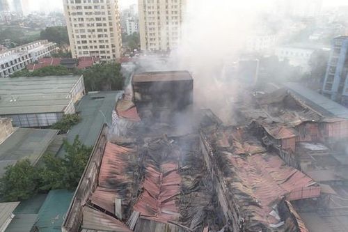Ba tủ lạnh chứa hóa chất amagal của Rạng Đông còn nguyên vẹn