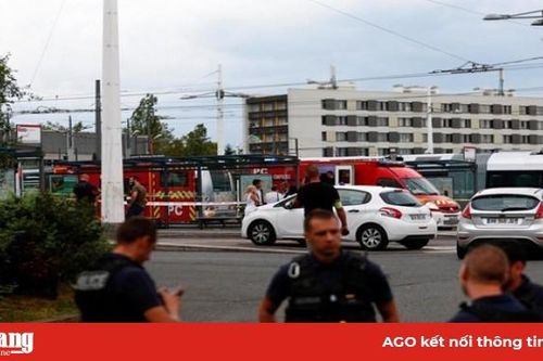 Pháp: Tấn công bằng dao tại Lyon khiến 10 người thương vong