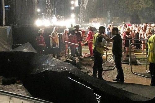 Clip: Xem biểu diễn ca nhạc giữa mưa giông, 28 người bị thương ở Đức