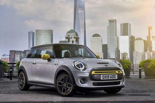 Mini Cooper S E Countryman All4 2020 cải thiện khả năng chạy điện