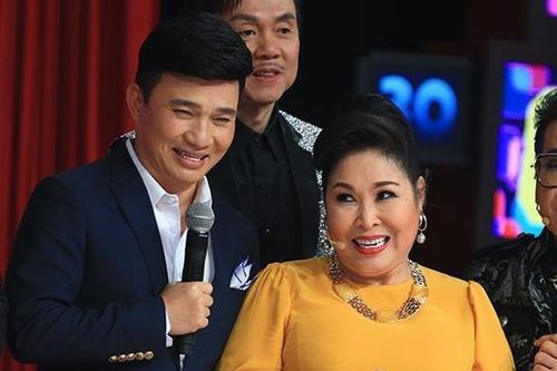 Hồng Vân, Quang Linh tiết lộ việc gọi nhau là vợ chồng