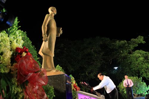 'Bài ca kết đoàn' thực hiện lời Bác dặn trước lúc đi xa