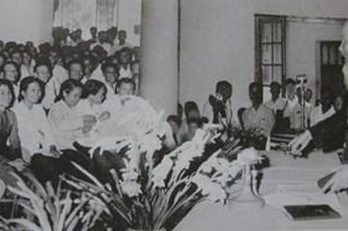 Tư tưởng, đạo đức, phong cách Hồ Chí Minh sáng mãi trong lòng dân tộc
