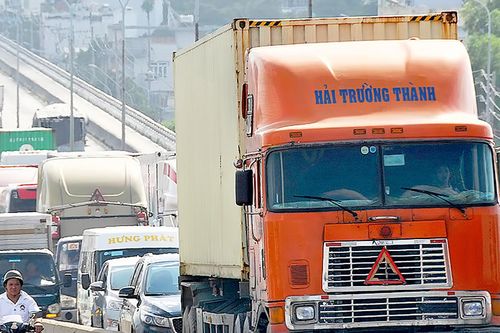 Mối nguy từ 'hung thần' container