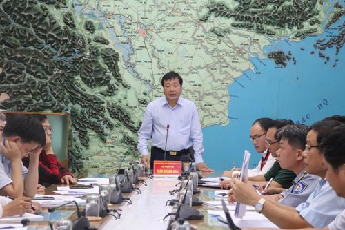 Tập trung ứng phó với hình thái áp thấp nhiệt đới phức tạp