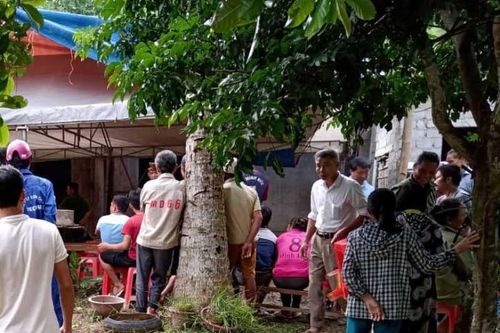 Nam thanh niên đuổi chém em trai, cứa cổ mẹ ruột tử vong