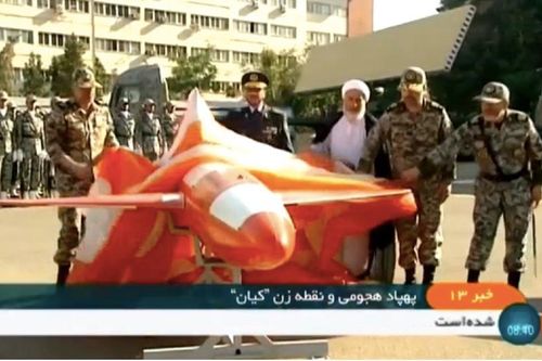 Iran ra mắt máy bay không người lái tấn công mạnh hiếm có