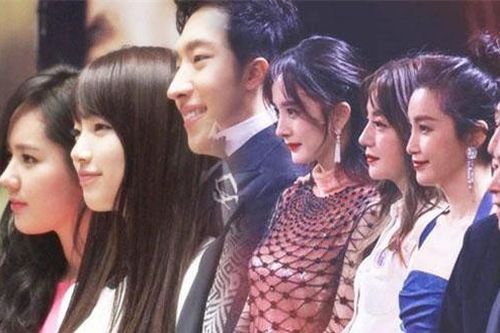 Khi mỹ nhân đình đám châu Á đọ góc nghiêng: Người tưởng không đẹp lại đẹp không tưởng