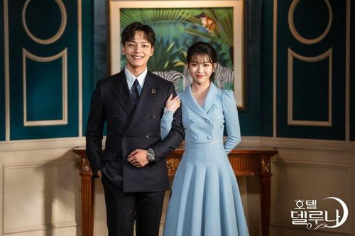 BXH diễn viên - phim Hàn cuối tháng 8: Phim của IU - Ong Seong Woo dẫn trước Im Siwan và Lee Dong Wook