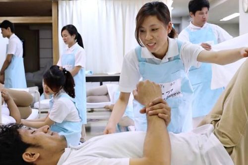 Hợp tác lao động nghề điều dưỡng, du lịch