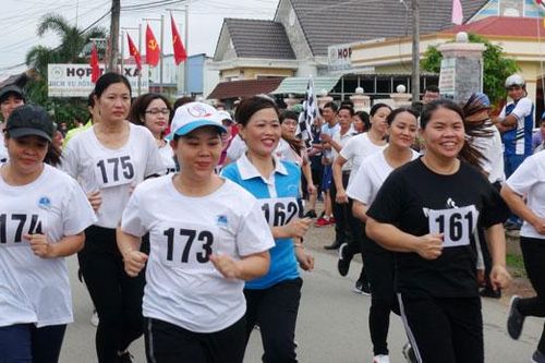 Hơn 150 VÐV tham dự Giải việt dã huyện Vĩnh Cửu