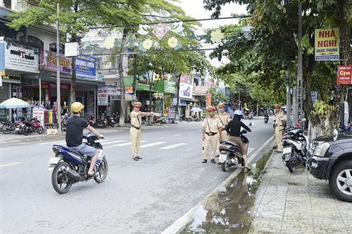 Nỗ lực đảm bảo trật tự an toàn giao thông