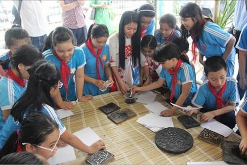 Giáo dục Tin tức giáo dục Cân bằng giữa dạy chữ, dạy nghề với dạy người