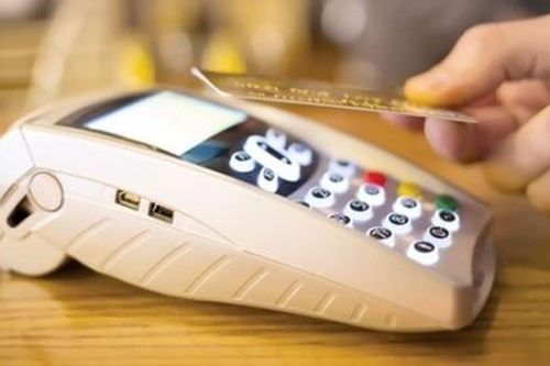 Thúc đẩy thanh toán qua ngân hàng đối với các dịch vụ công: Cần nhiều giải pháp đồng bộ