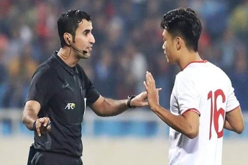 Trọng tài Qatar điều khiển trận Thái Lan – Việt Nam