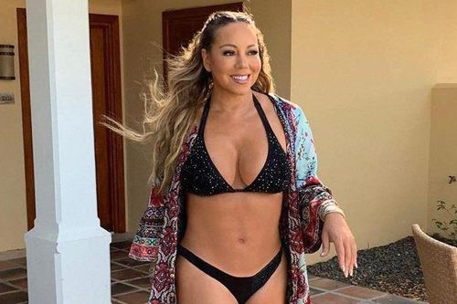 Mariah Carey nhận ý kiến trái chiều khi đăng ảnh mặc áo tắm hai mảnh
