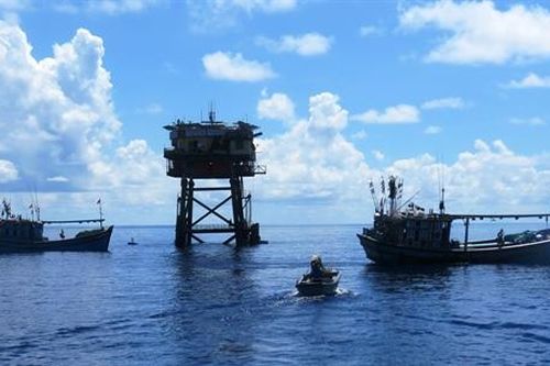 Những 'chiến binh' bảo vệ biển đảo
