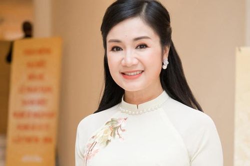 'Lá ngọc cành vàng' Thu Hà: 'Đời tôi không bi thương như vai diễn!'