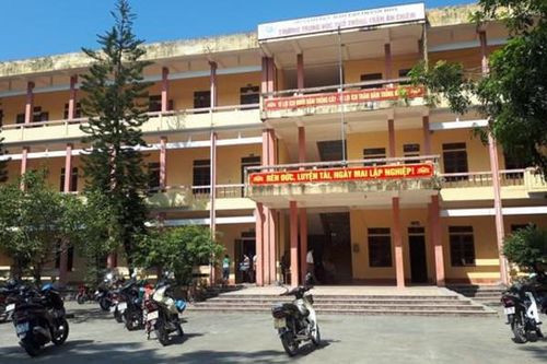 Thanh Hóa giải thể 8 trường THPT trước khai giảng